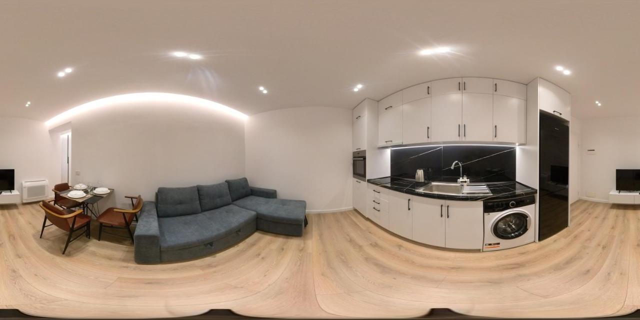 Am Luxury Apartment Tiranë Luaran gambar
