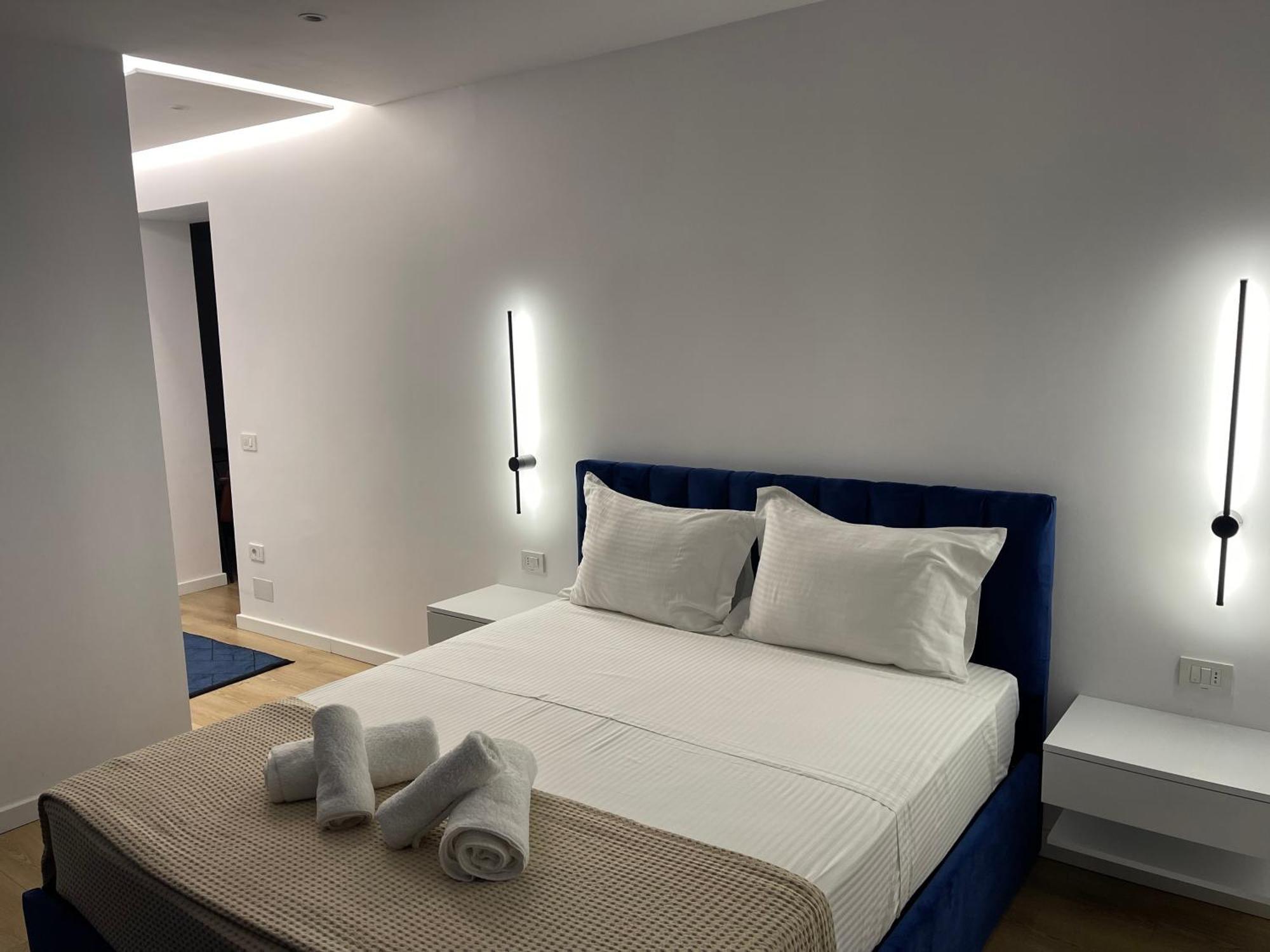 Am Luxury Apartment Tiranë Luaran gambar
