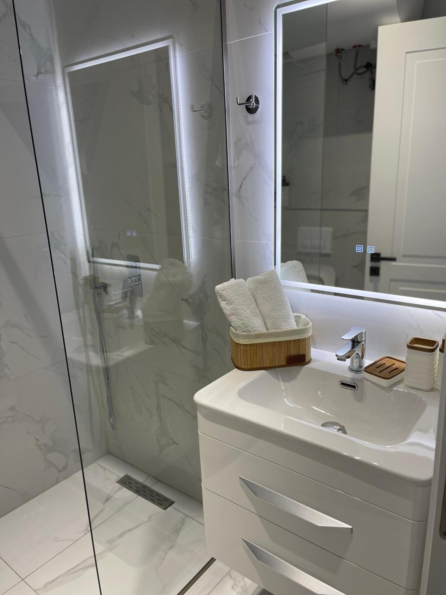 Am Luxury Apartment Tiranë Luaran gambar